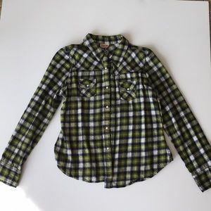 Flannel pearl button shirt
